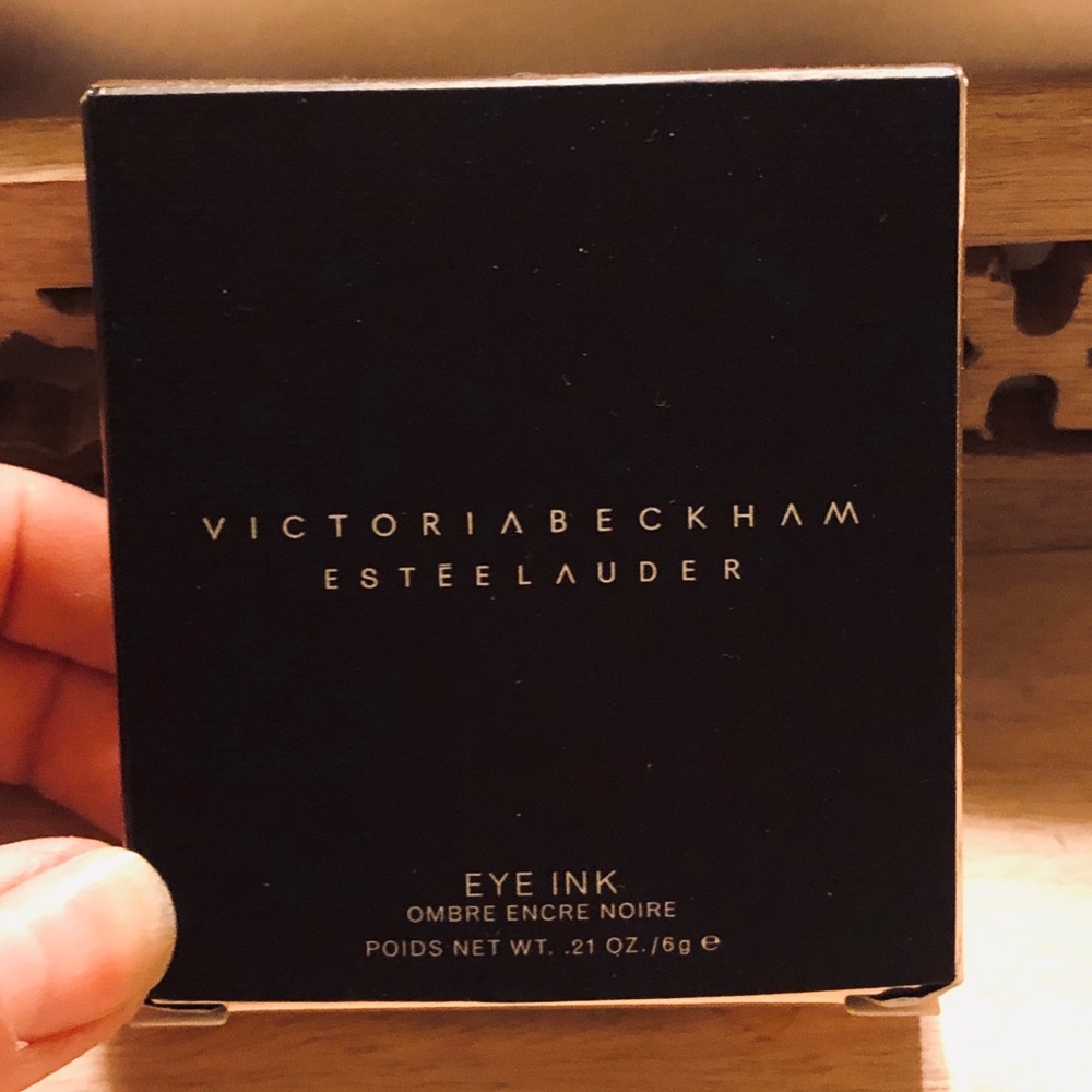 Victoria Beckham x Estée Lauder Eye Ink